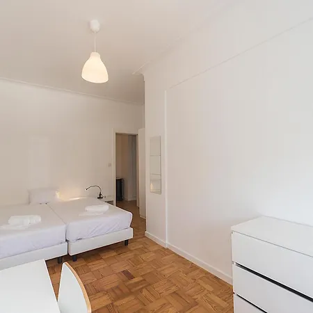 Houze Four Bedroom Near Zoo * Lisboa